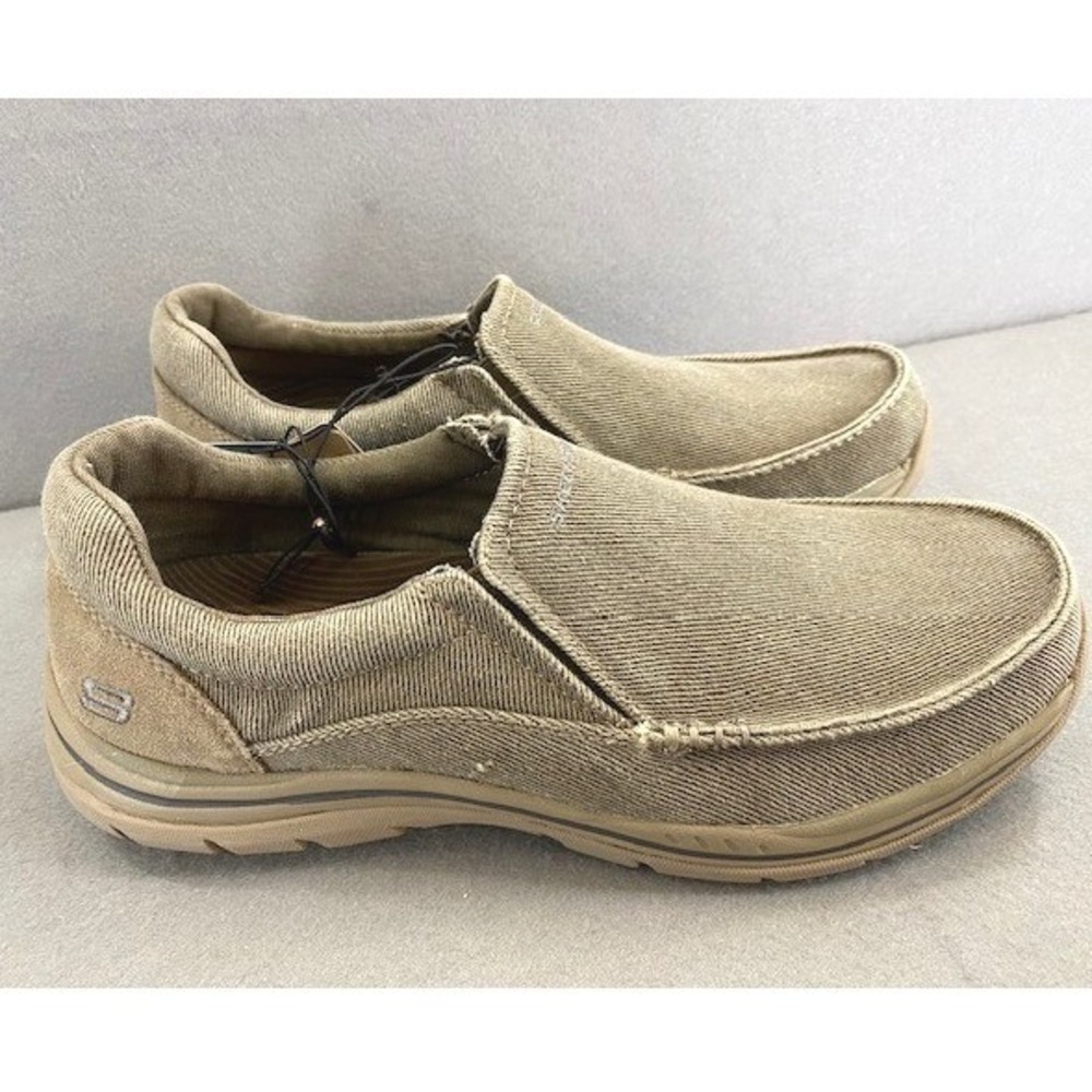 Skechers‎ Men's 9 Slip Ons Khaki Relaxed Fit Comfort Foam Canvas NWT